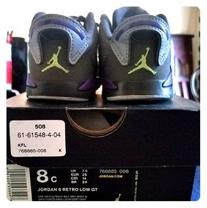 Jordan Retro size 8c with box